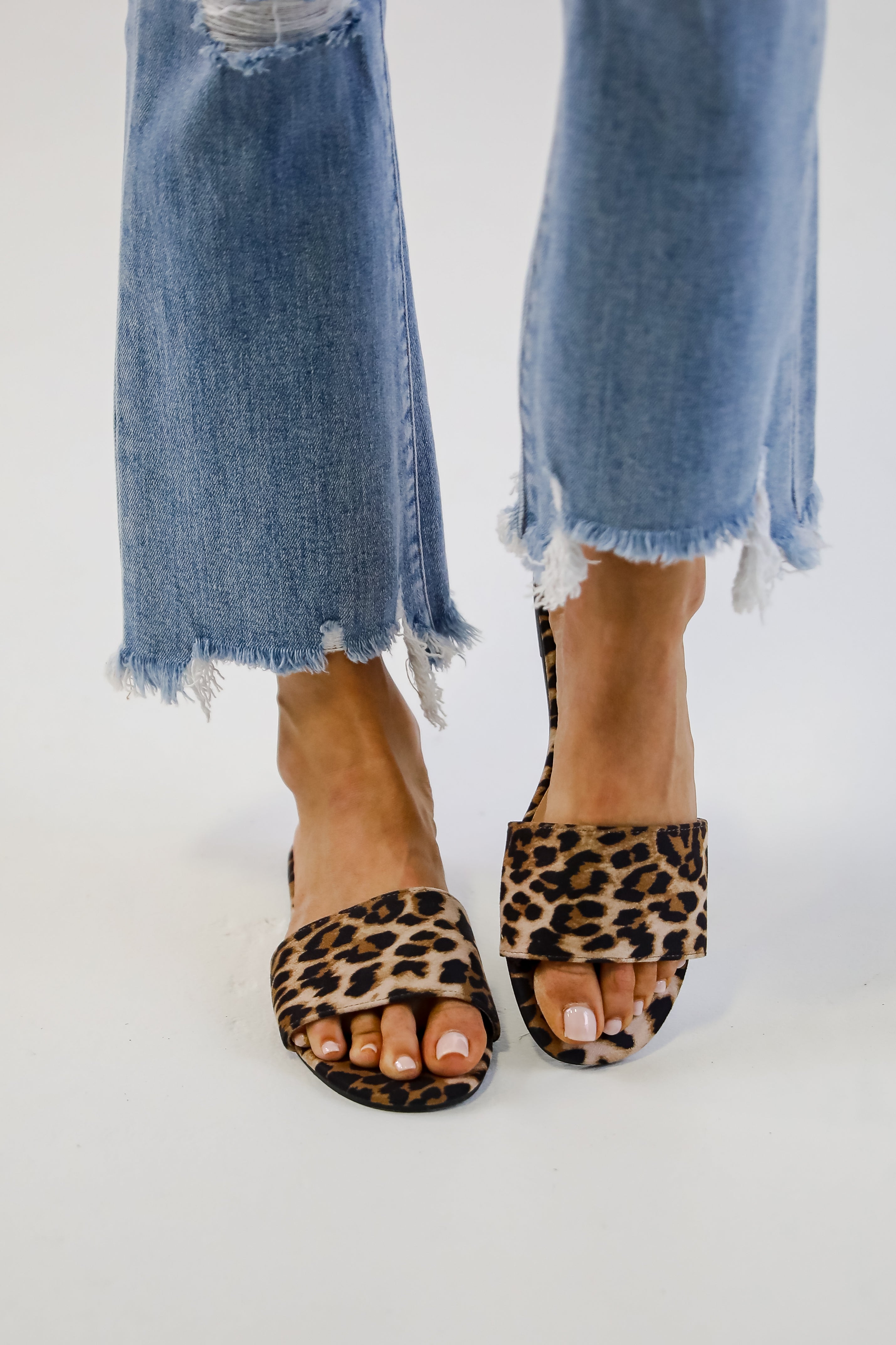 FINAL SALE - Try To Keep Up Slide Sandals
