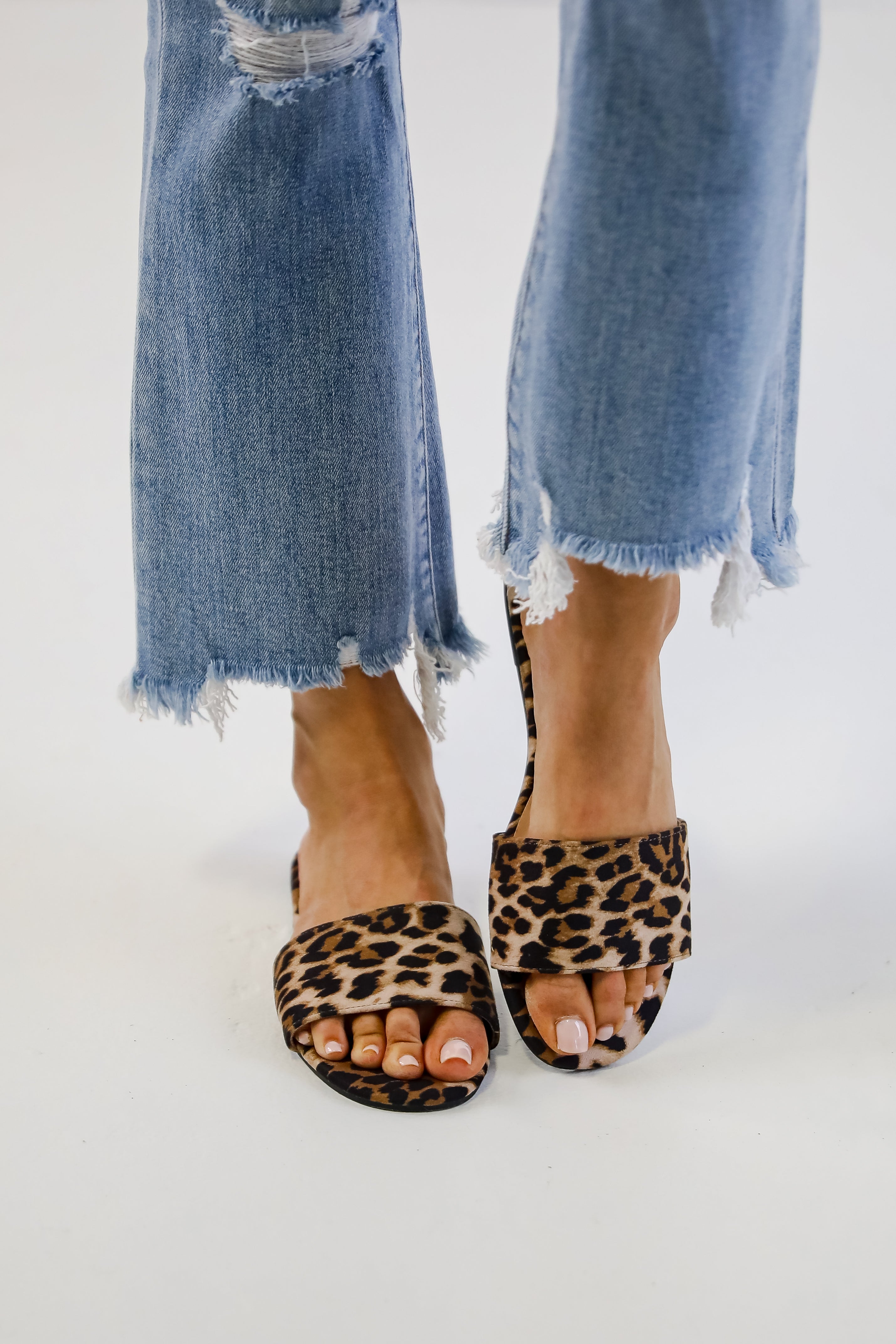 FINAL SALE - Try To Keep Up Slide Sandals
