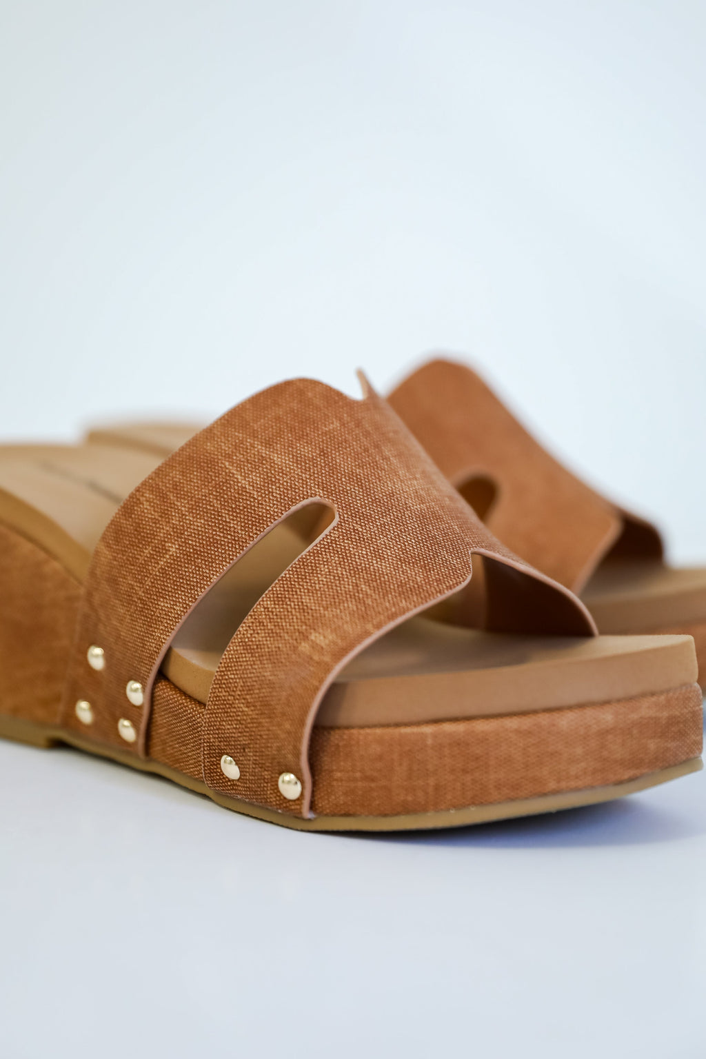 FINAL SALE - Every Step Counts Tan Platform Wedges